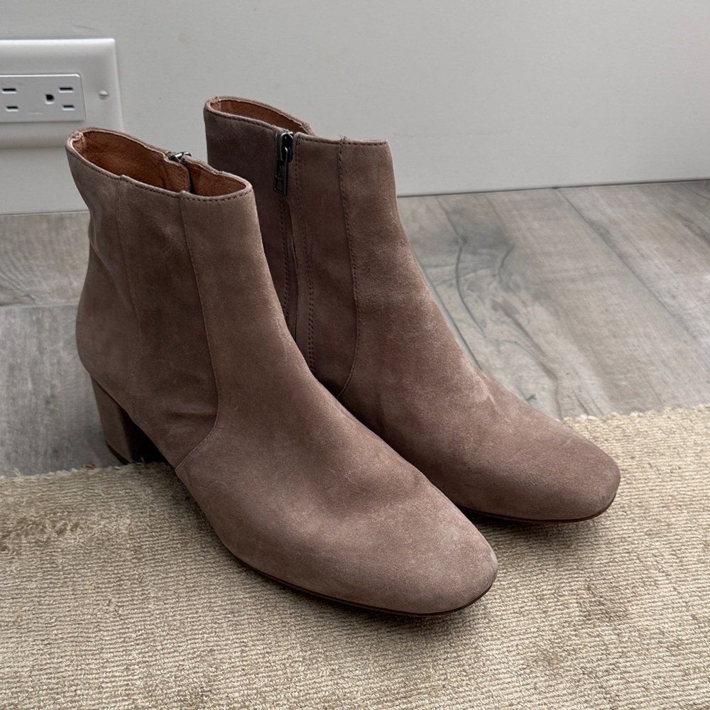 Madewell Suade Ankle Boots